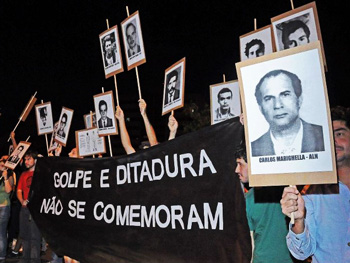 {89406CB5-0BFA-4BEA-A55B-44C9234EF850}_ato_ditadura